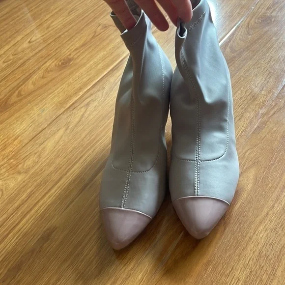 EUC Nanette lepton womens heels size 8.5​​​​​​​​ - Picture 4 of 9